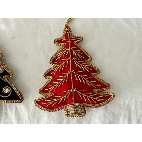 Pair of Zari Christmas Ornament, Red and Black Tree, Zardozi Embroidery - Picture 3 of 5